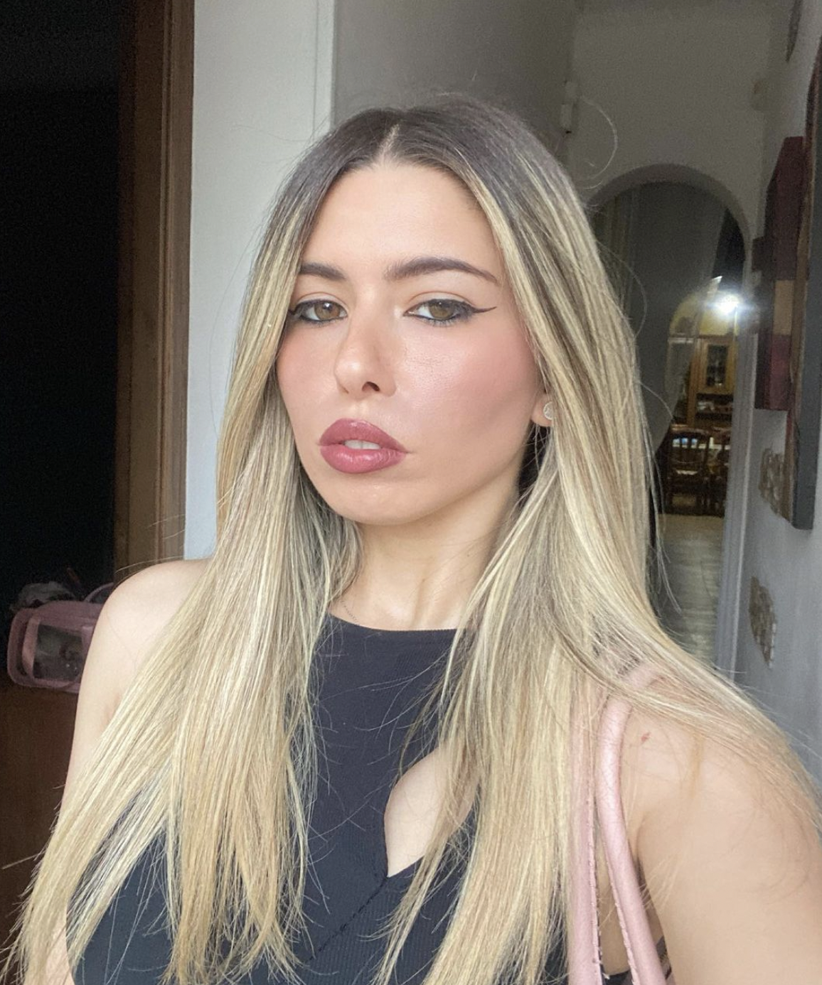 Charmerly Review 2025: Free Credits, Costs, How to Log In and Sign Up