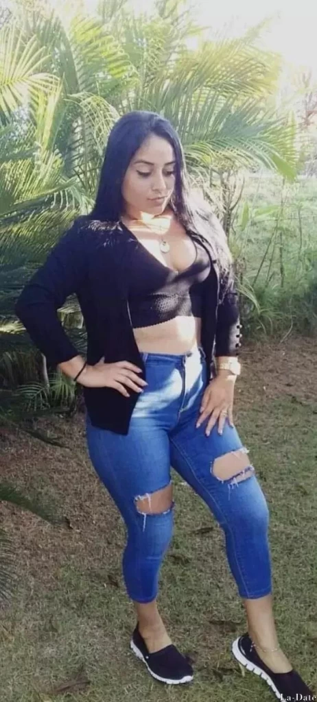 Fernanda Profile image 1