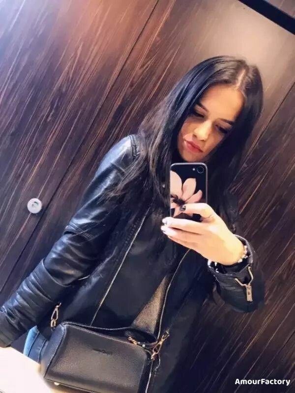 Alvina Profile image 2