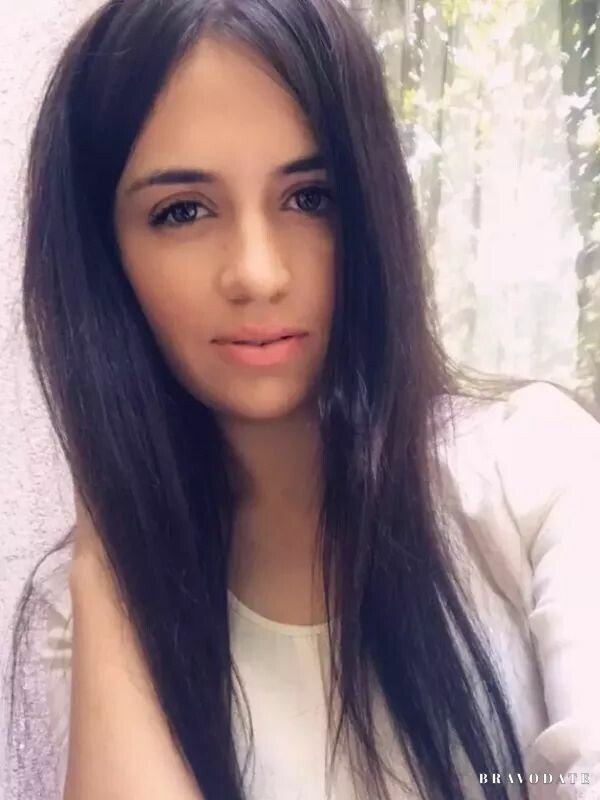 Alvina Profile image 5